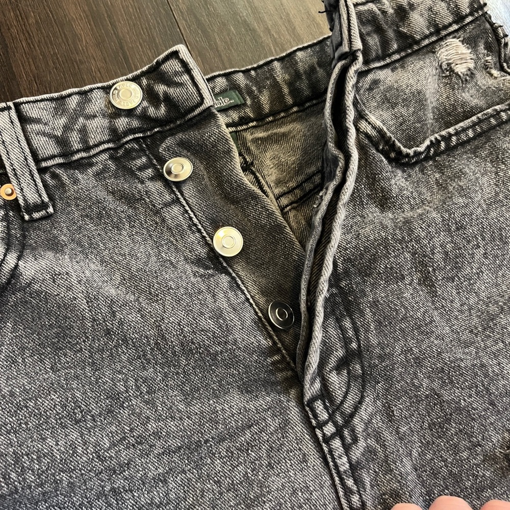 Gray High-Waisted Denim Shorts